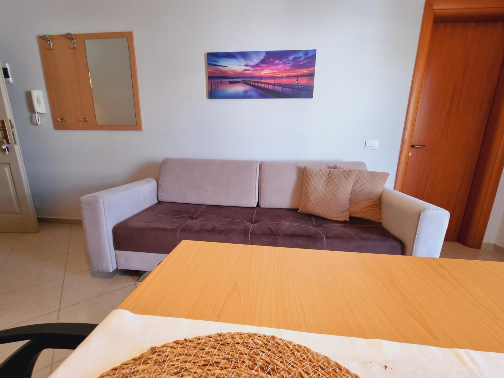Thoma's K Leilighet Vlorë